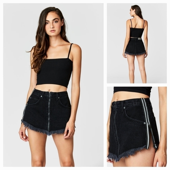 CARMAR‎ BLACK BEATRICE ZIP FRONT SKIRT WITH REFLECTIVE SIDE ZIPPER - Picture 1 of 2